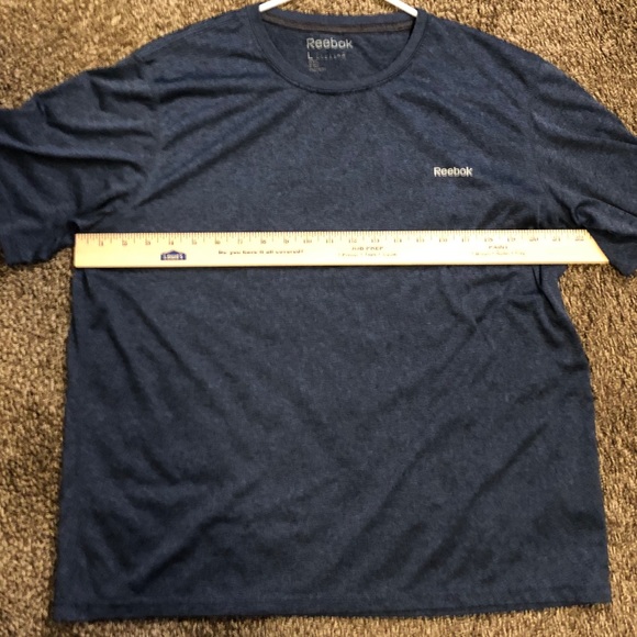 Reebok Performance Cooling Tee Size Large - Picture 4 of 4